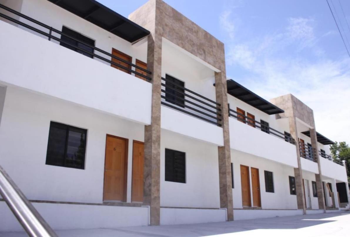 Cmg Suites Ciudad Acuna Екстер'єр фото